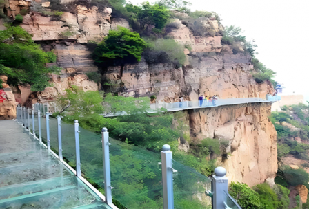 長沙 | 韶山 | 天門山-天門山玻璃棧道-天門洞 | 張家界森林公園（袁家界  天子山）| 芙蓉鎮 | 鳳凰古城